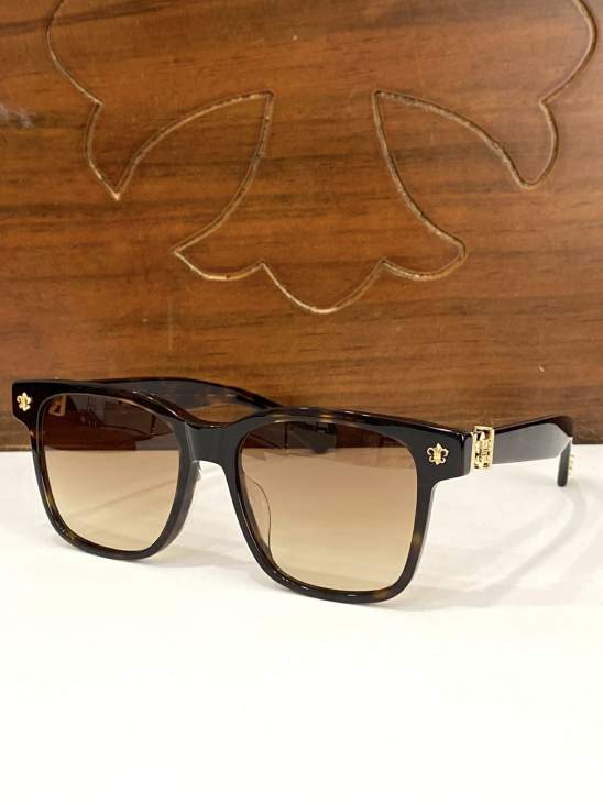 Picture of Chrome Hearts Sunglasses _SKUfw73375562fw